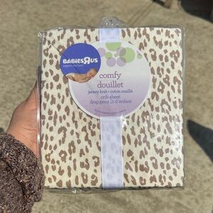 NEW NWT dead stock Babies R Us Jersey Knit Crib Sheet 100% Cotton leopard